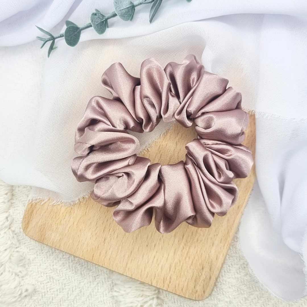 Scrunchie standard brudny róż