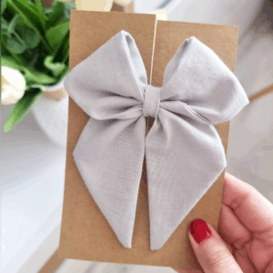 Kokardka Elen - spinka szara