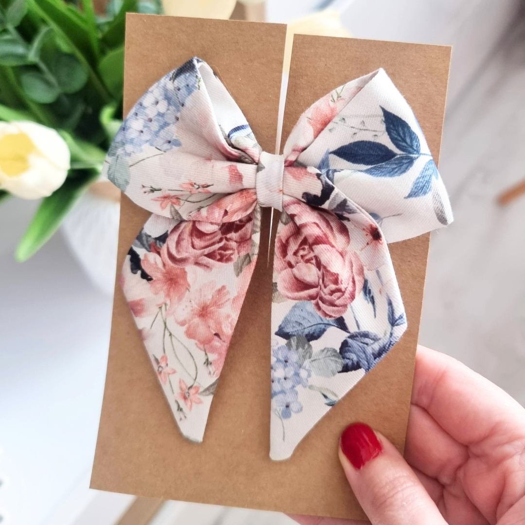 Kokardka Elen - spinka ecru w kwiaty