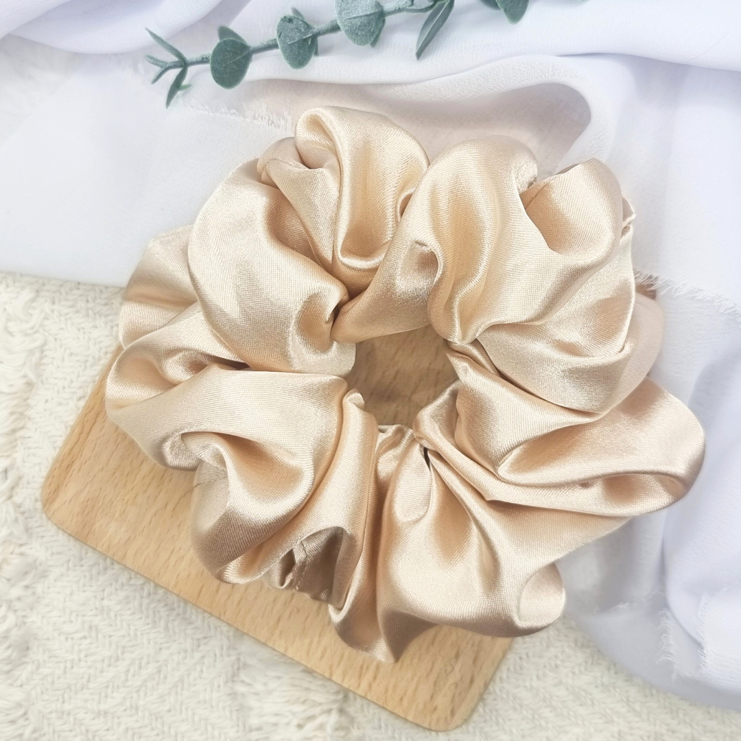 Scrunchie oversized chłodny beż