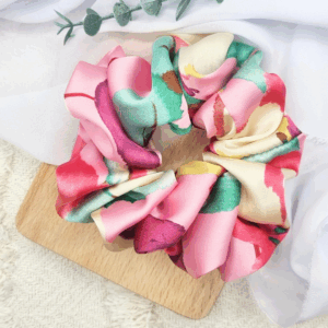 Scrunchie oversized pastelowa