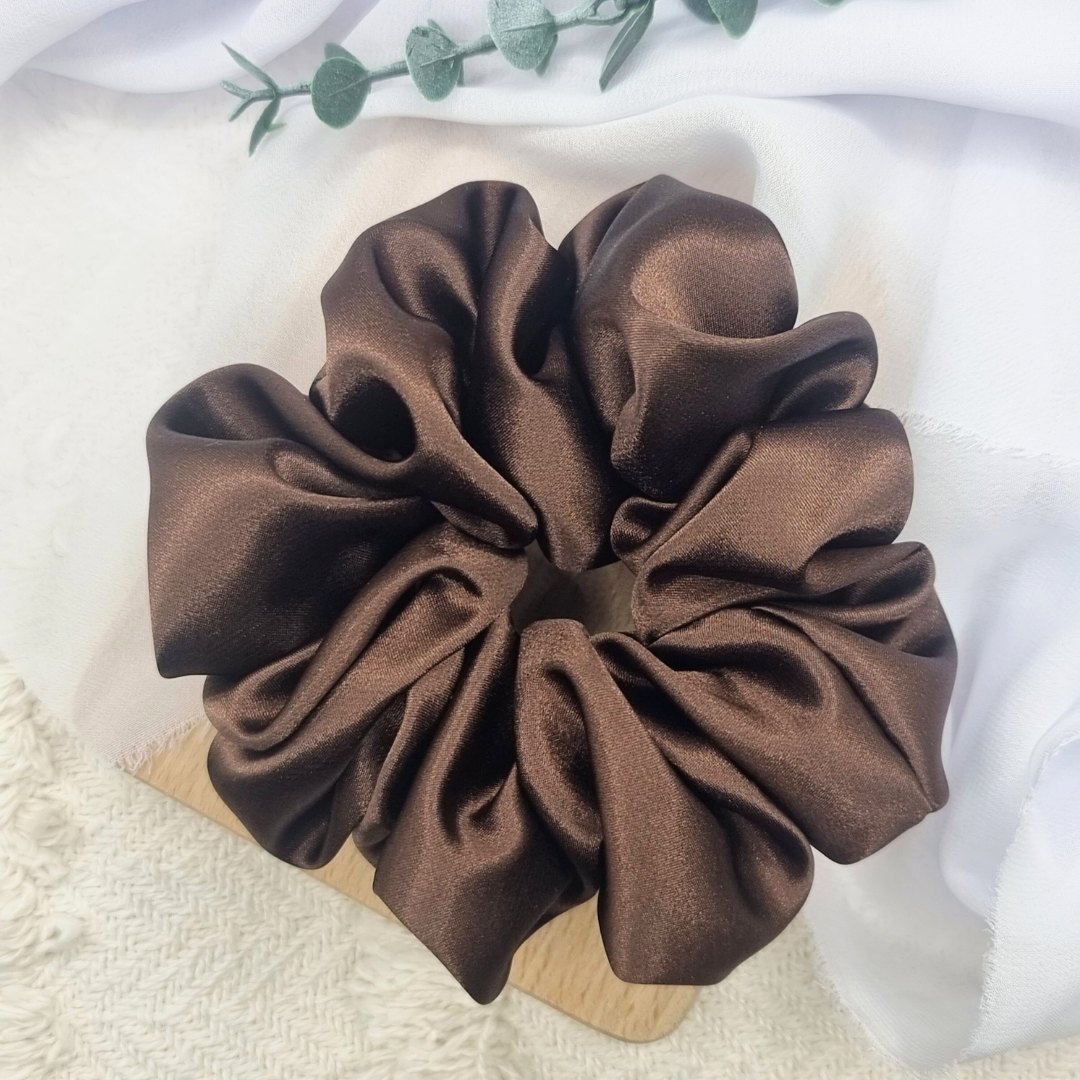Scrunchie oversized brązowa