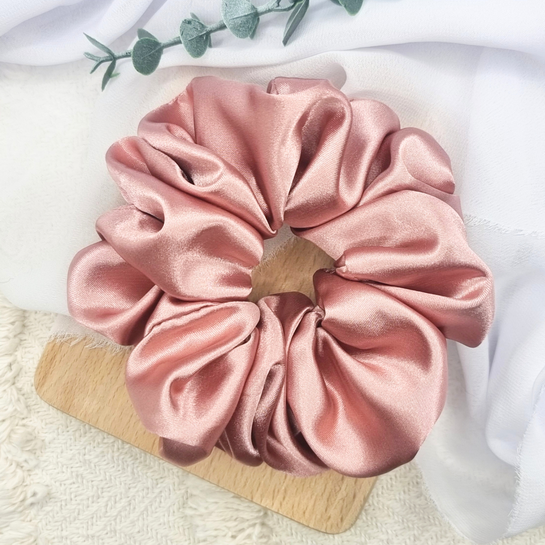 Scrunchie oversized pudrowy brudny róż