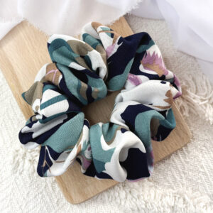 Scrunchie oversized zielono - granatowe plamki