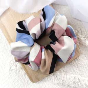 Scrunchie oversized kolorowe pastelowe paski