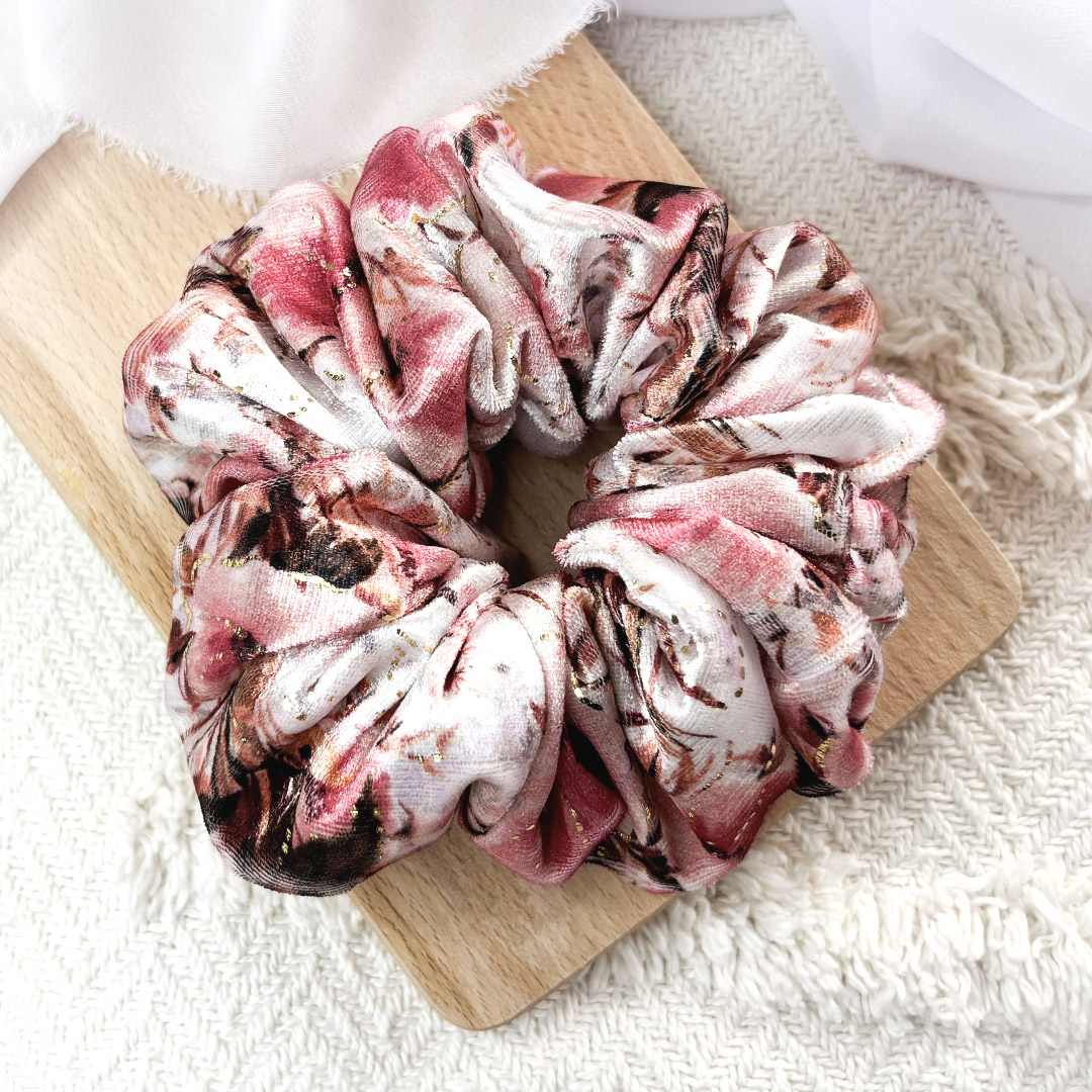 Scrunchie oversized różowe kwiaty