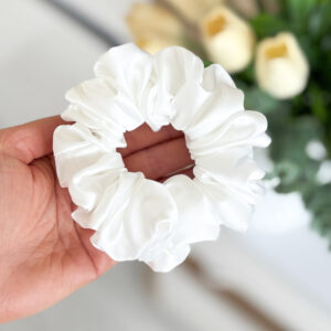 Gumka do włosów scrunchie – Ecru – Midi