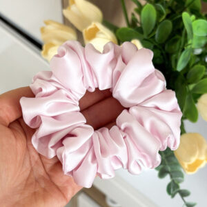 Gumka do włosów scrunchie – Pudrowy róż – Maxi
